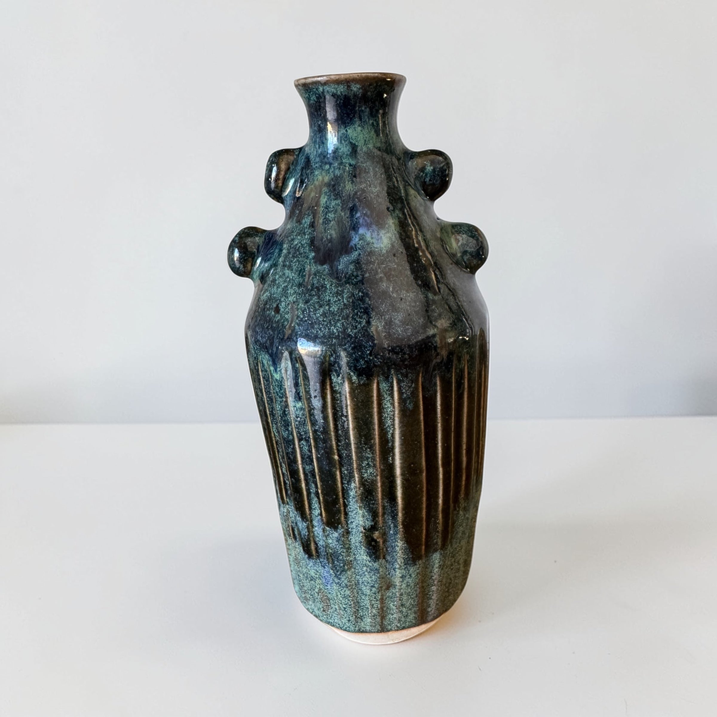 Vase Port pin